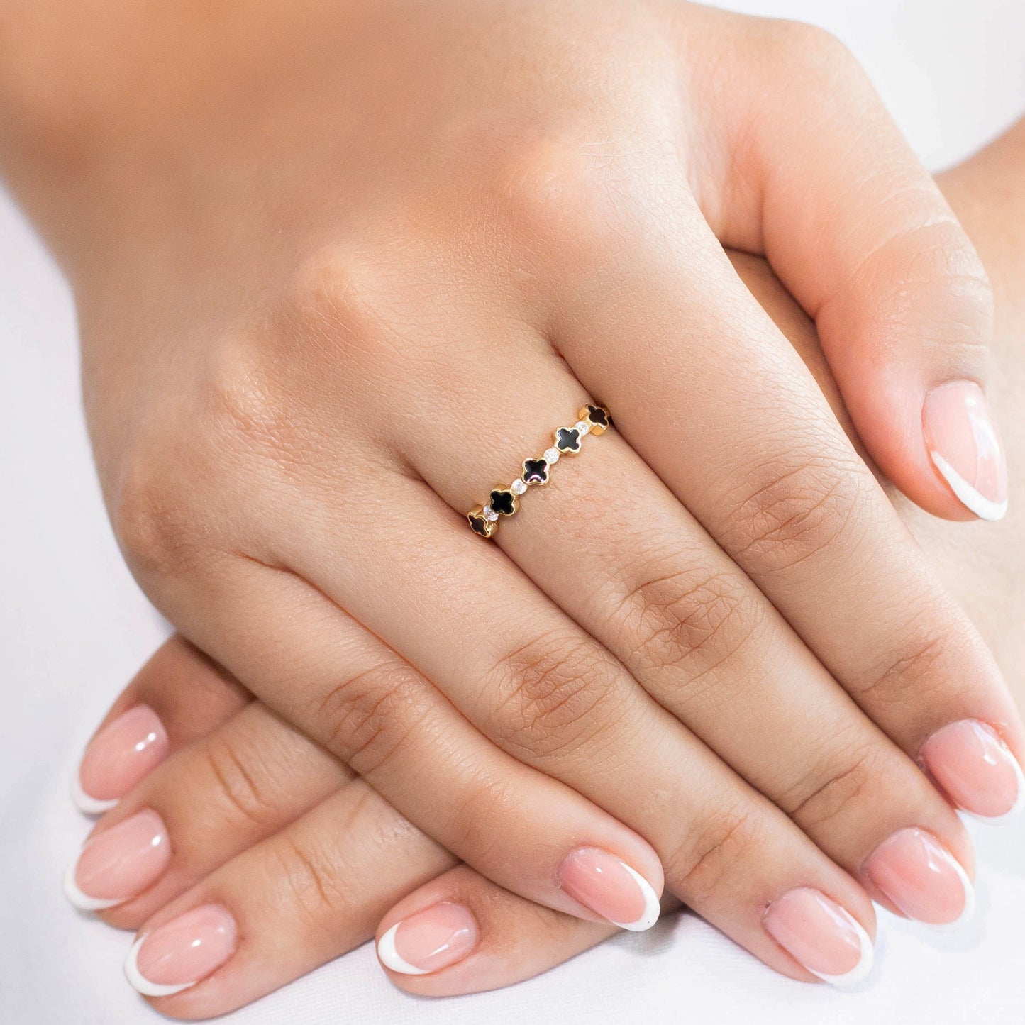 Anillo van cleef Amulí