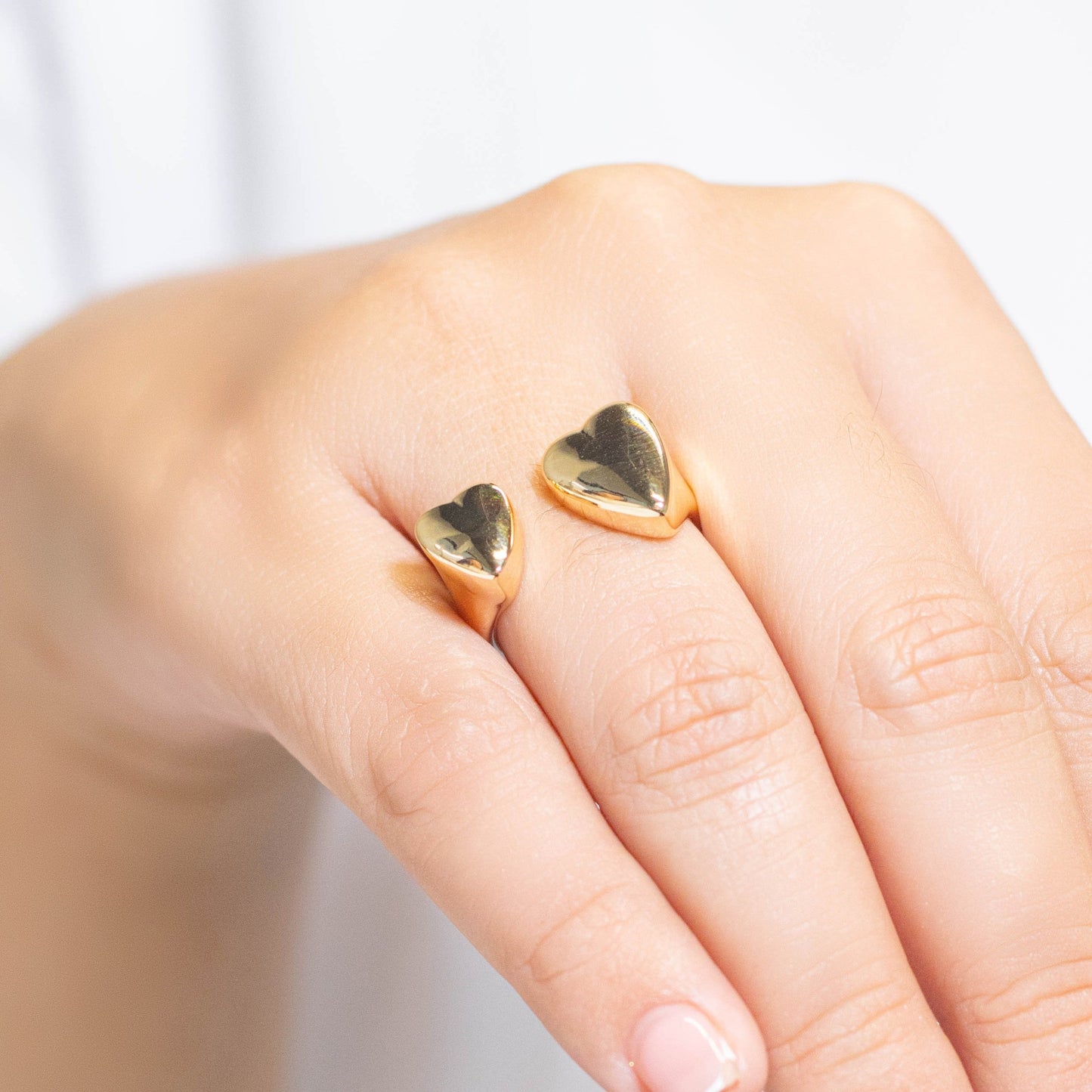 Anillo liso dos corazones Amulí