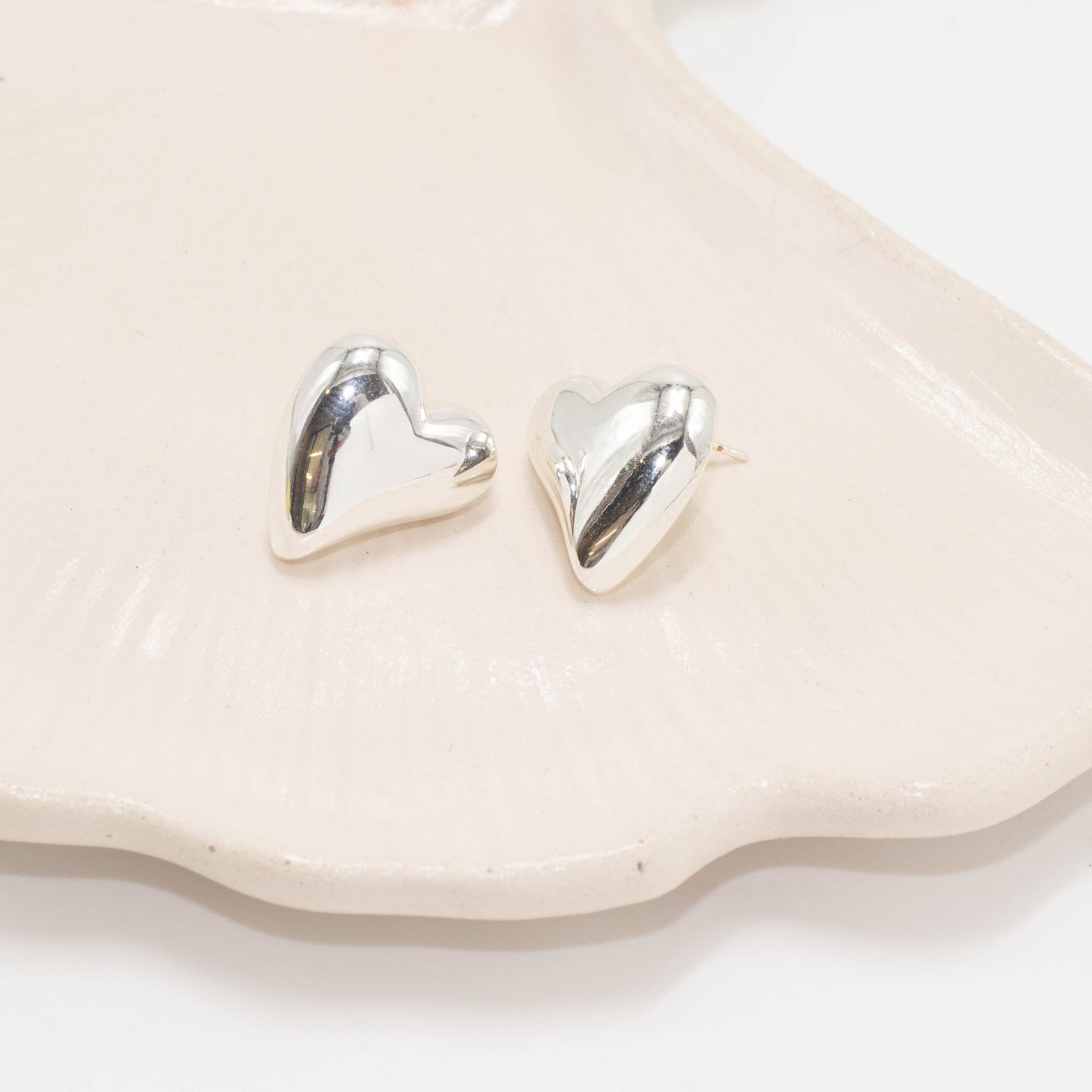 Arete corazon liso P