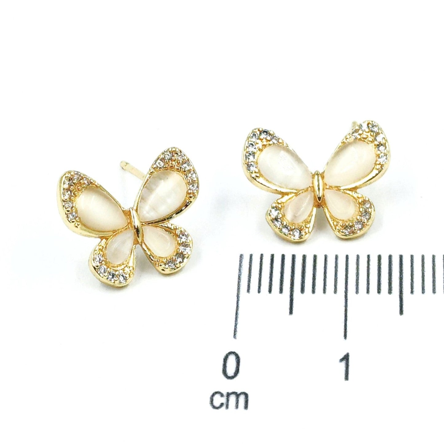 Arete mariposa nácar