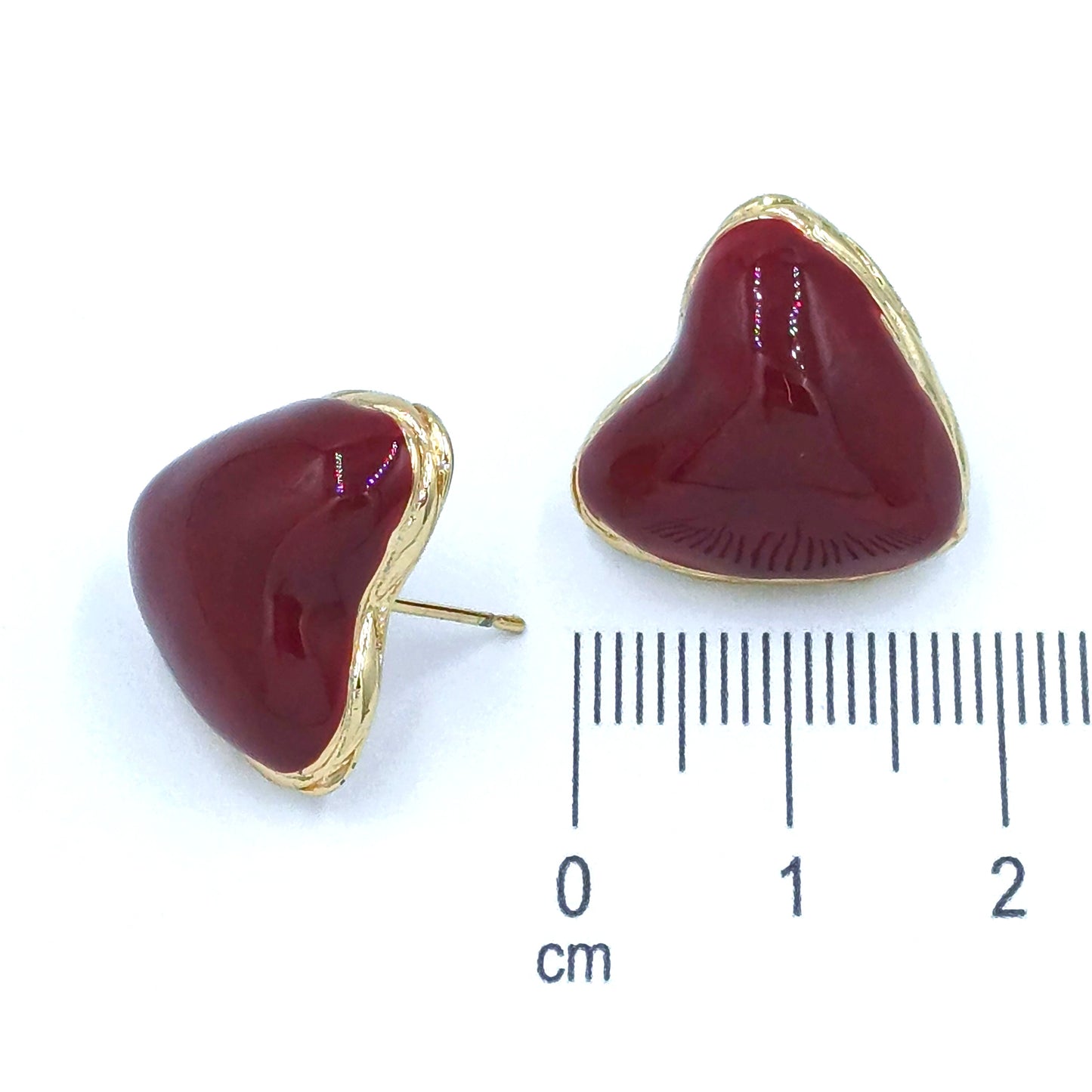 Arete corazón vinotinto