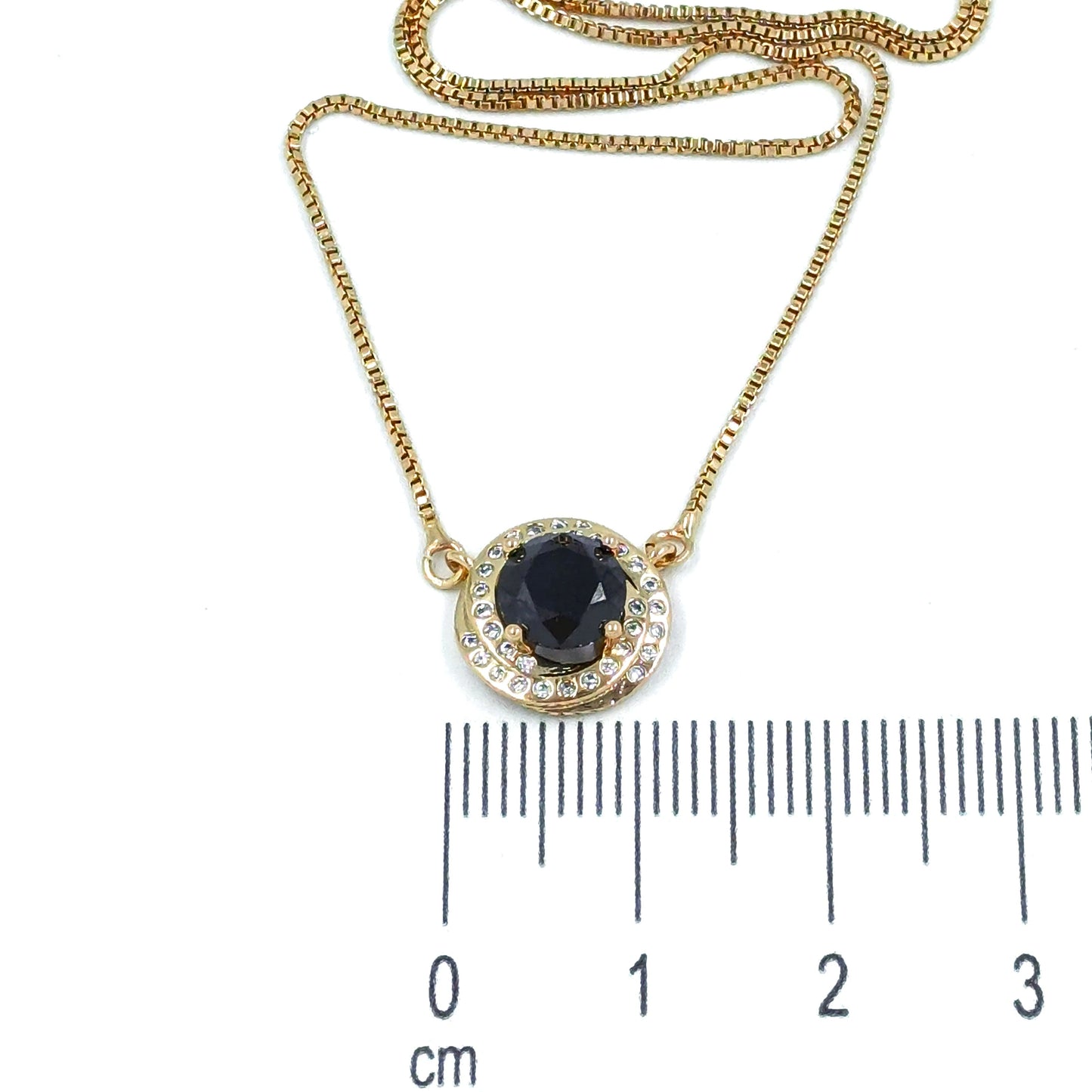 Cadena zircón negro