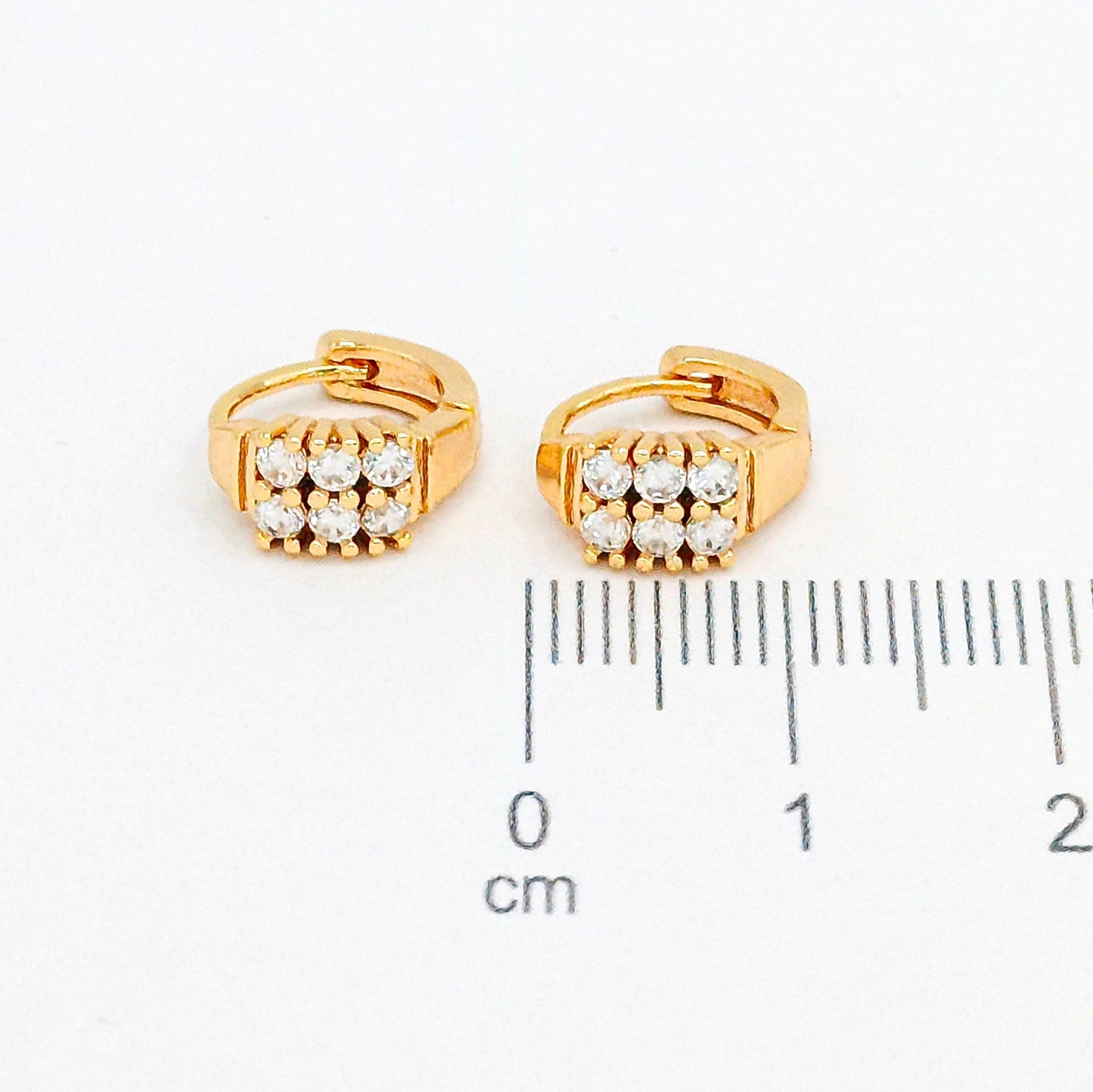 Candonga pqa seis zircones (1cm)