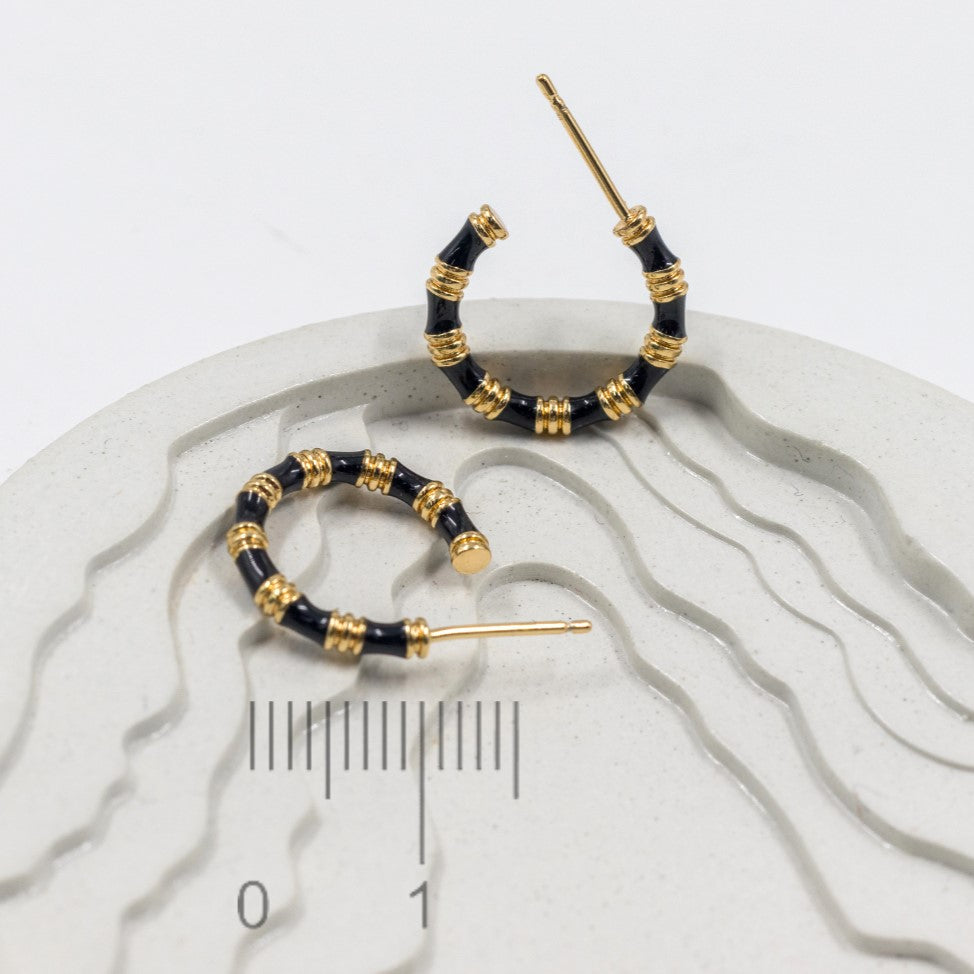 Candonga pequeña esmaltada (1,5cm)Amulí