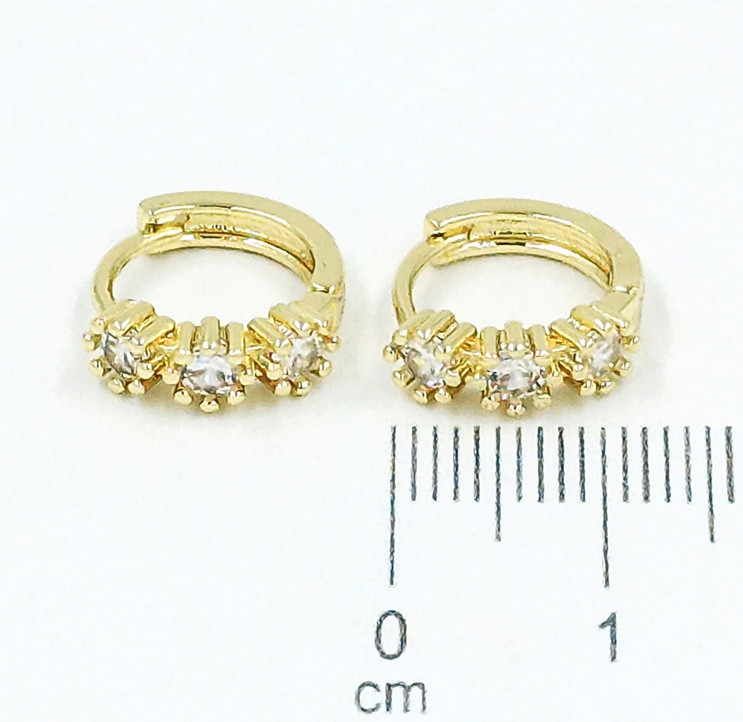 Cdga pequeña tres zircones