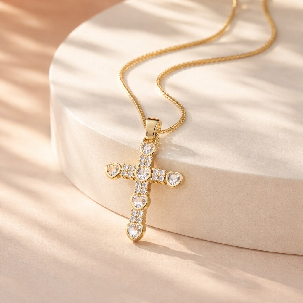 Collar rodio cruz corazones