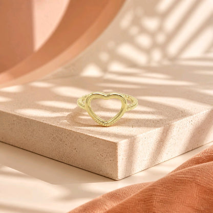 Anillo cilueta corazón
