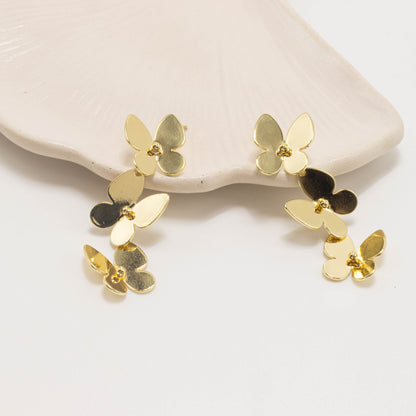 Arete eslabones mariposa