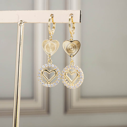 Arete corazón zircón