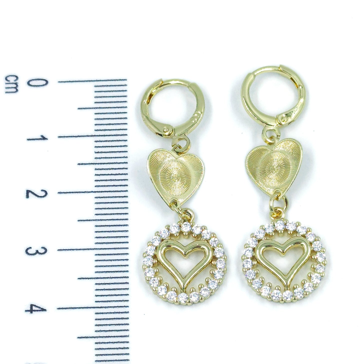 Arete corazón zircón