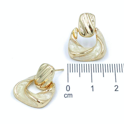 Arete tallado perlado