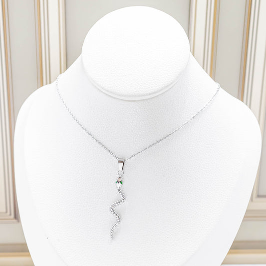 Cadena serpiente ojos esmeralda