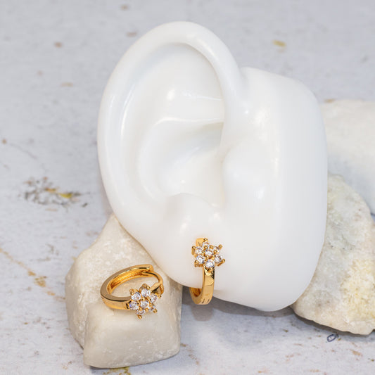 Candonga pqña flor microzircones (1,5cm)