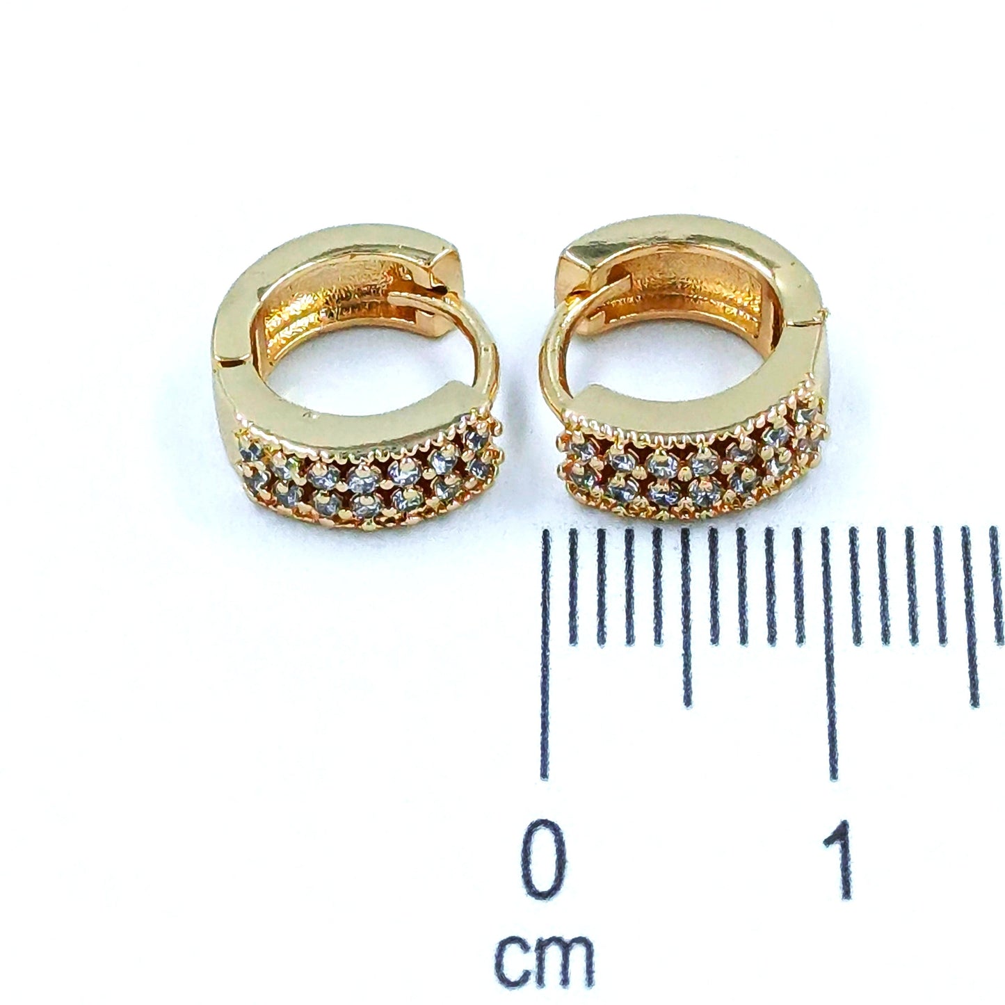 Candonga pequeña microzircón