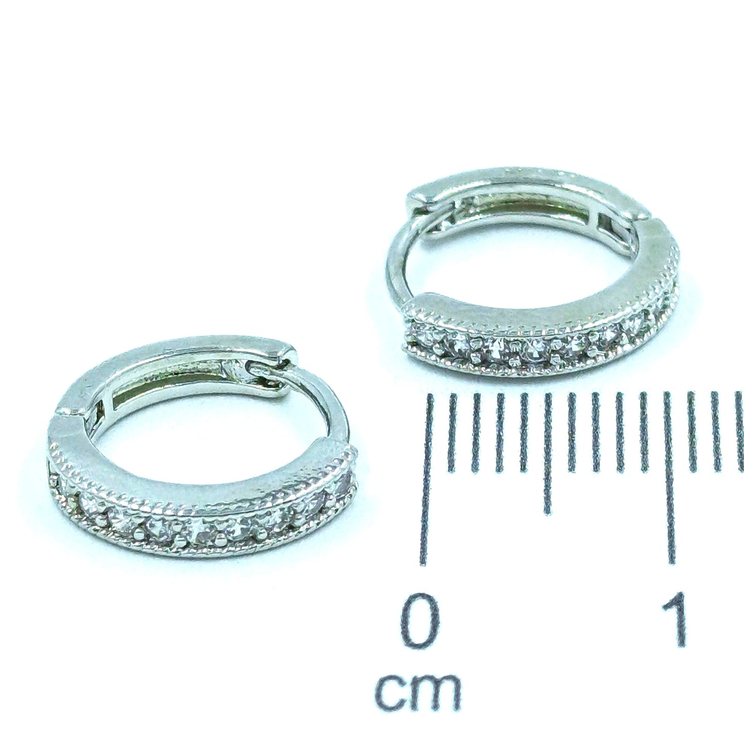 Candonga pequeña micorzircón