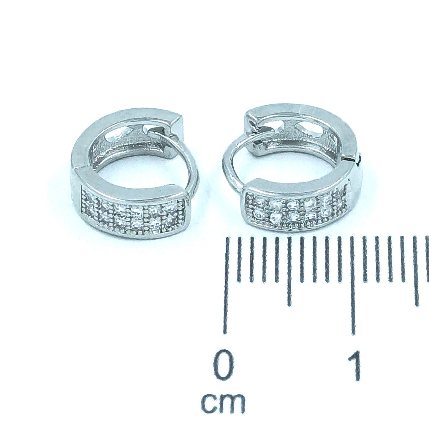 Candonga pequeña microzircones