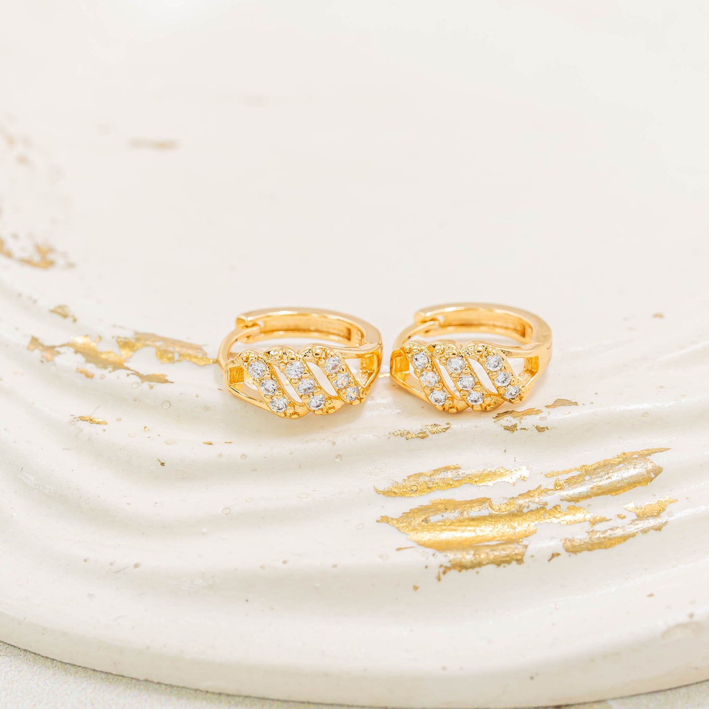 Candonga pequeña microzircón