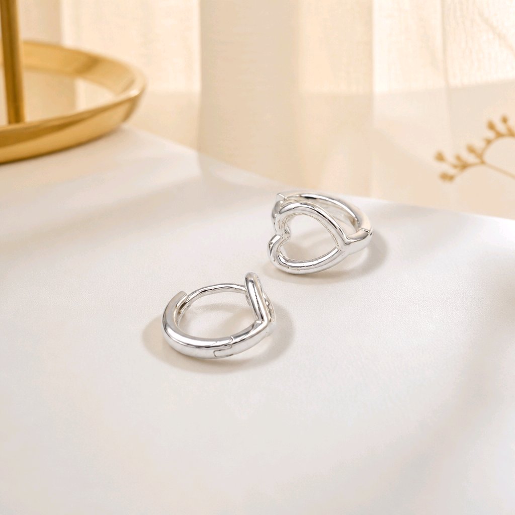 Candonga pequeña baño de plata corazón