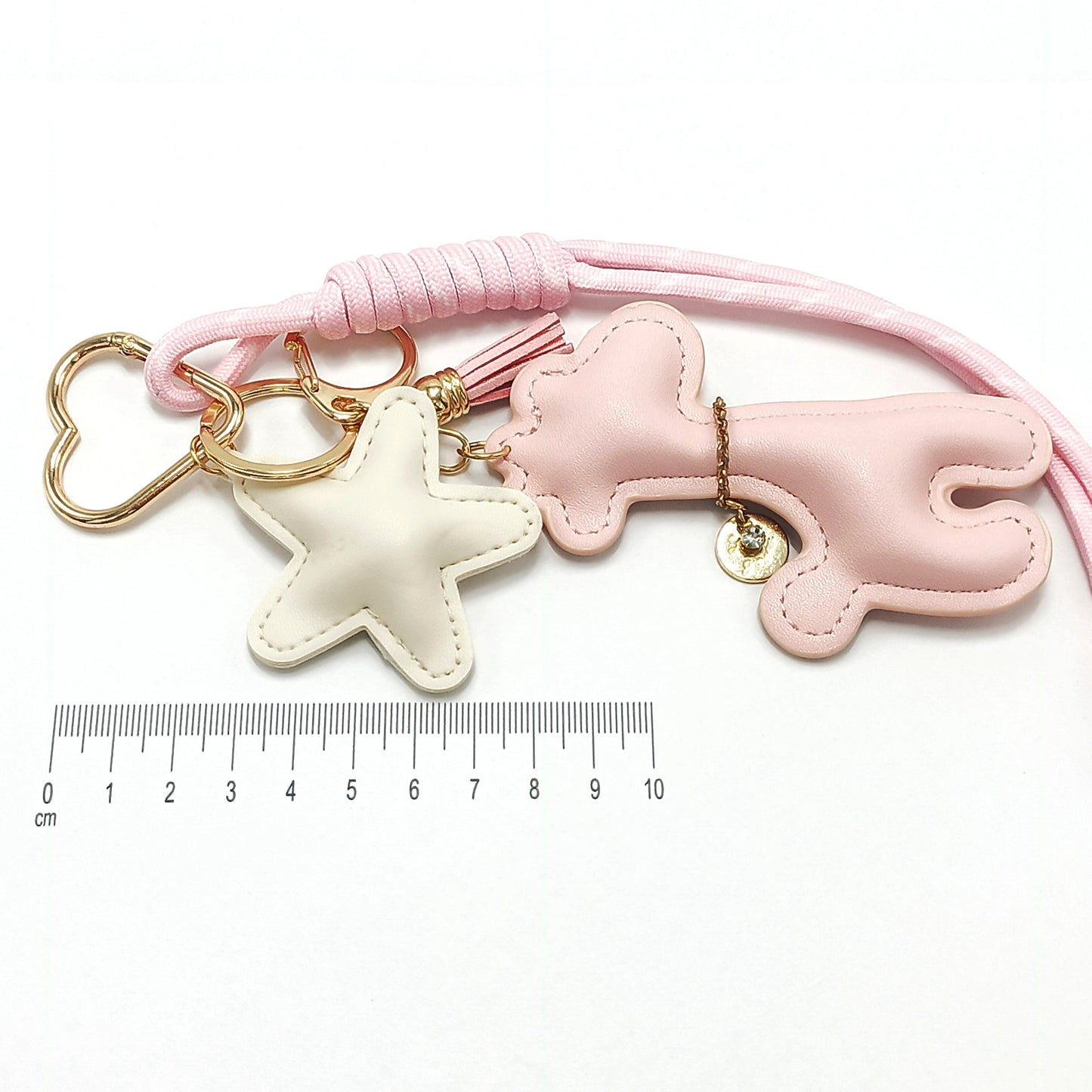 Llavero jirafa rosa